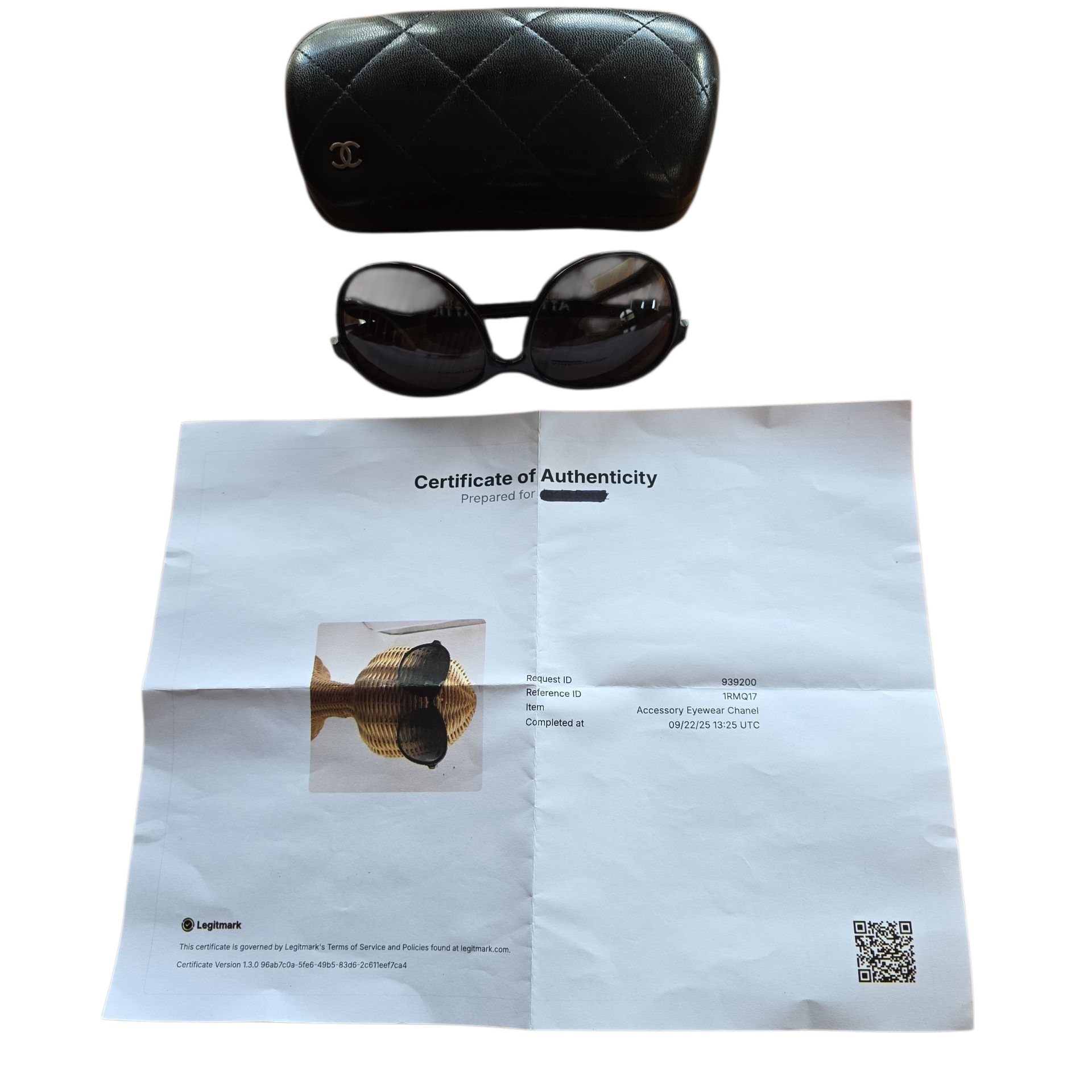 Chanel Elegant Black Sunglasses With Case And Coa